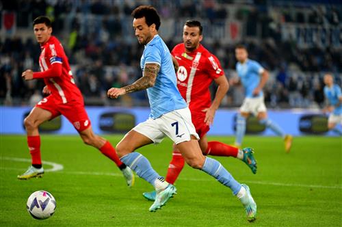 Lazio đấu với Monza