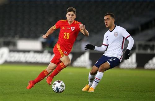 Mỹ vs xứ Wales